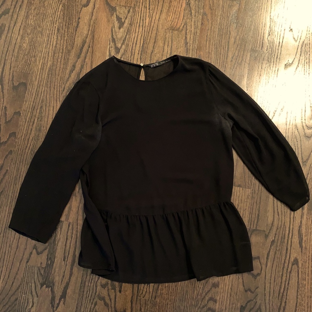 Quarter sleeve peplum top